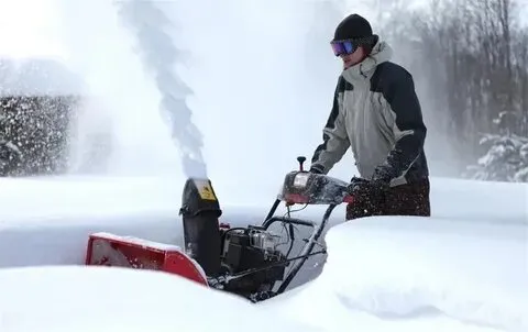 Efficient Automated Snow Removal Solutions in Whitby, ON Provide Efficient Automated Snow Removal Solutions in Whitby, ON