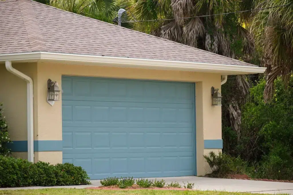 Guide on How Much Does A New Garage Door Cost In Ontario?