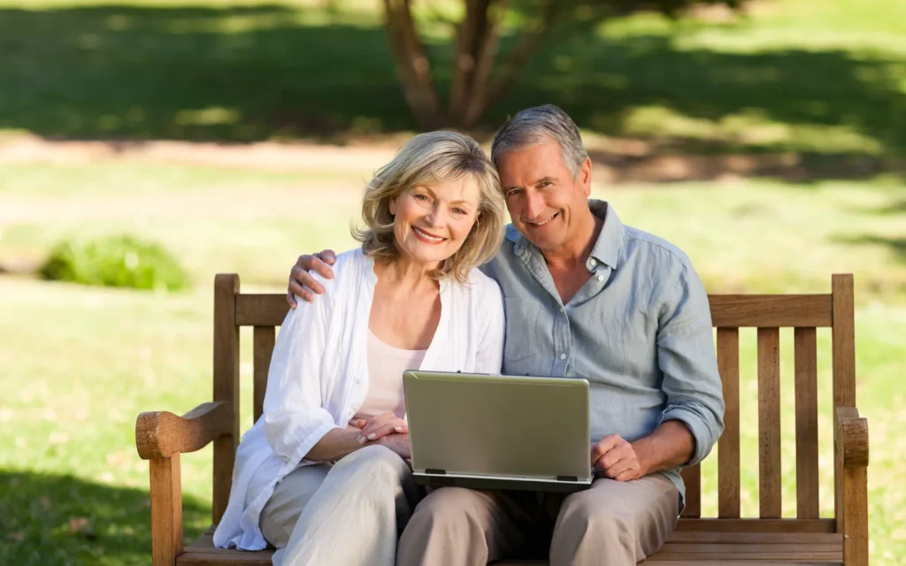 The Rise of Online Dating For Seniors
